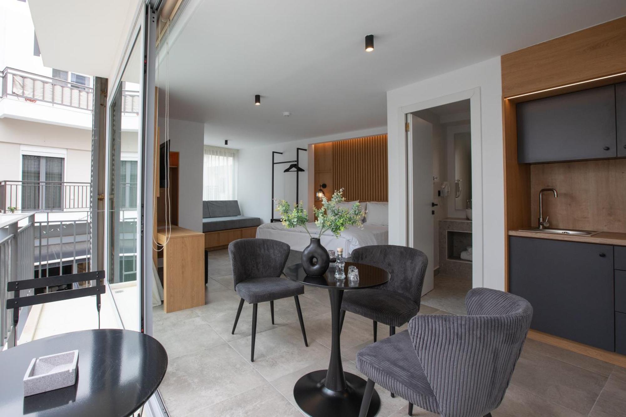Griffin Suites Heraklion Exterior foto
